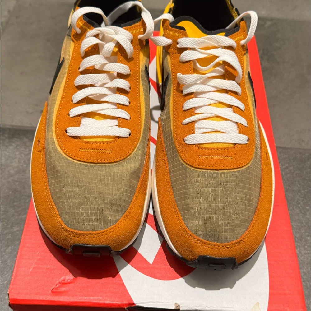 Nike Men's Vibrant Orange and Tan Sneakers